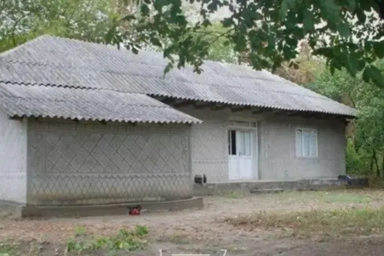 Unde se află cea mai ieftină casă din România? Costă doar cât un loc de parcare în Cluj-Napoca. Vine la pachet și cu un teren URIAȘ  - FOTO 