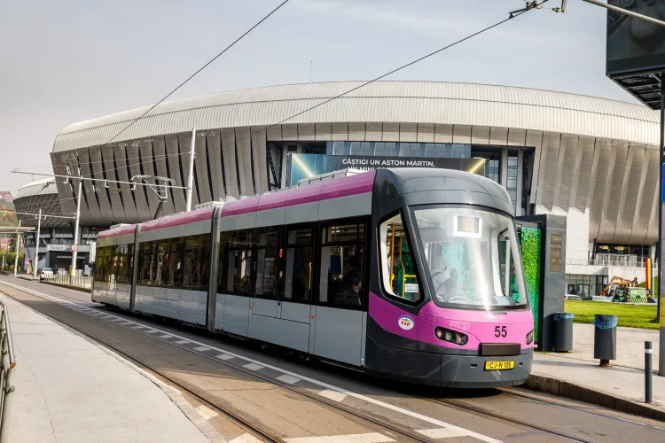 CTP suplimentează numărul de curse pe mai multe linii pentru derby-ului Clujului. Suporterii au timp să se bucure de meciul dintre U Cluj și CFR Cluj