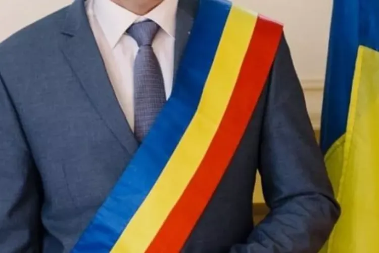 Lovitură grea pentru un fost primar din Cluj! Va sta 7 ani după gratii pentru o „afacere” cu bani publici. A scos 5 milioane de lei din conturile primăriei