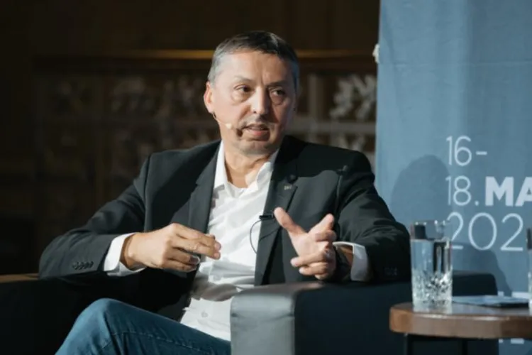 Ministrul Educației pune sub semnul întrebării uniformele școlare: „Nu avem un studiu care să ne arate că ajută la ceva” 