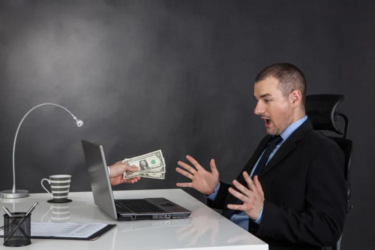  IT-iștii lovesc din nou! Vor tratamente speciale pentru că au scos Clujul din noroi: „Un IT-ist beat e mai inteligent decât trei români la un loc”