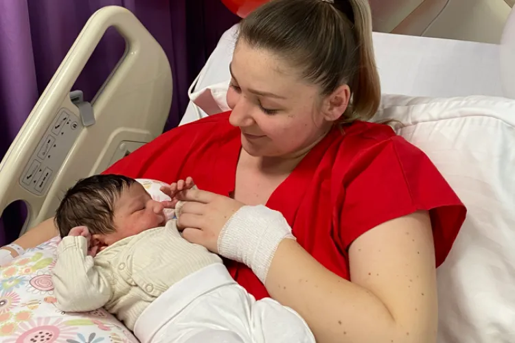 Povestea lui Luca, bebelușul cu numărul 6000 care a venit pe lume la Maternitatea Regina Maria din Cluj: „Mama avea un risc crescut” FOTO  