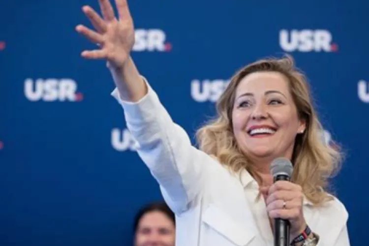 Ultima oră: USR nu o susține pe Elena Lasconi la președinție, ci pe Nicușor Dan: „Lasconi nu are șanse să ajungă în turul doi”