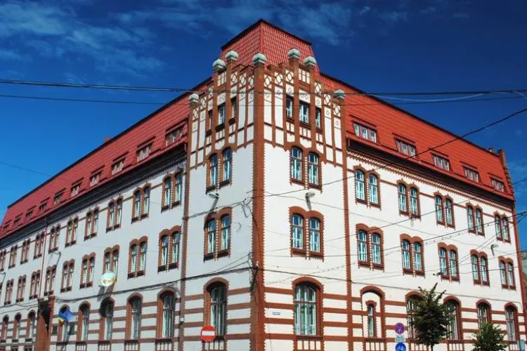 Studenții de la Facultatea de Drept din Cluj se mută: Unde va fi noul sediu și ce super dotări o să aibă