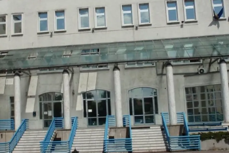 Atenție, clujeni! Casa de Pensii Cluj se închide. Nu va avea program cu publicul din cauza unor lucrări