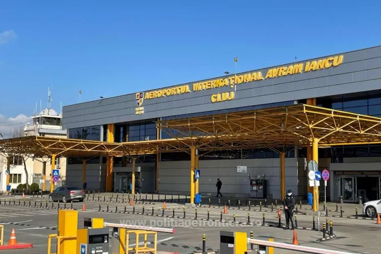 Operațiune fulger pe aeroportul din Cluj-Napoca! Zece cetățeni străini, dați afară din România și interziși în toată Europa pentru cinci ani