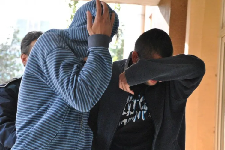 Adolescenții de 14 și 16 ani, care au tâlhărit un bunic din Cluj și i-au furat 15.000 de lei, arestați preventiv! L-au amenințat cu o armă albă