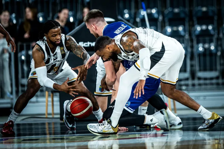 Totul sau nimic pentru U-BT Cluj! Confruntare de zile mari la Râmnicul Vâlcea în Liga Națională. Mihai Silvășan: „Trebuie să câștigăm” 