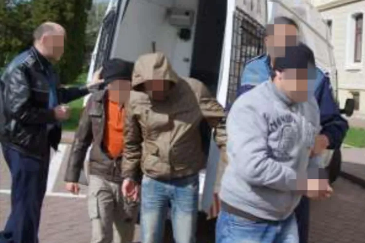 Cluj- În ce lume trăim? Șapte bărbați arestați și alți patru puși sub control judiciar pentru abuz sexual asupra unei copile