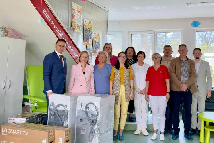Gest de solidaritate pentru micuții care luptă cu cancerul! Secția de Pediatrie a Institutului Oncologic din Cluj a primit electrocasnice noi FOTO 