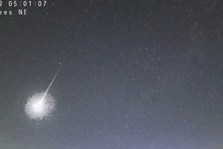 Lyridele au luminat noaptea trecută cerul Clujului, într-un spectacol de neuitat! Imagini uluitoare surprinse în toiul ploii de stele VIDEO