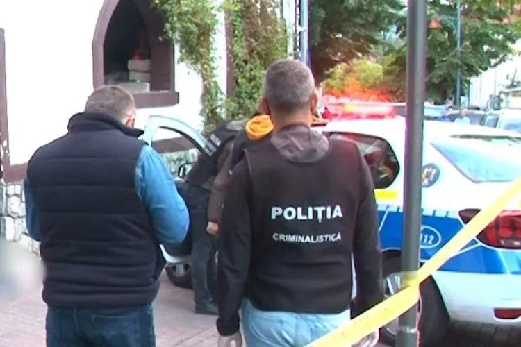 Scene de groază la Cluj! Un individ beat și-a atacat fosta iubită cu o armă albă. Au fost găsiți amândoi întinși pe asfalt: „Ajutor, mă omoară!”