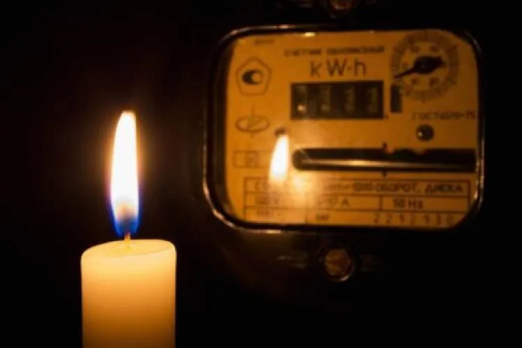 Pană de curent uriașă într-un cartier din Cluj-Napoca! Zeci de familii au rămas fără lumină înainte de Paște