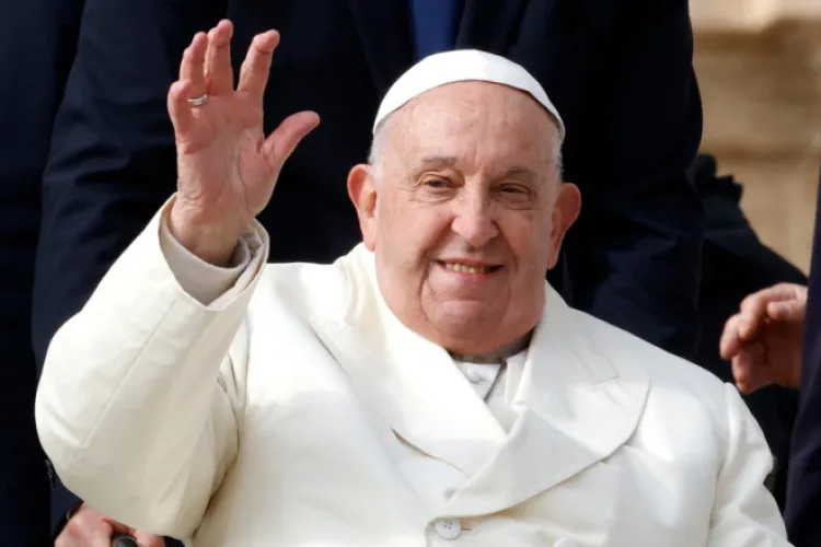 Durere imensă în lumea creștină! Papa Francisc a murit în a doua zi de Paște, după luni grele de suferință. Catolicii din toată lumea sunt în doliu