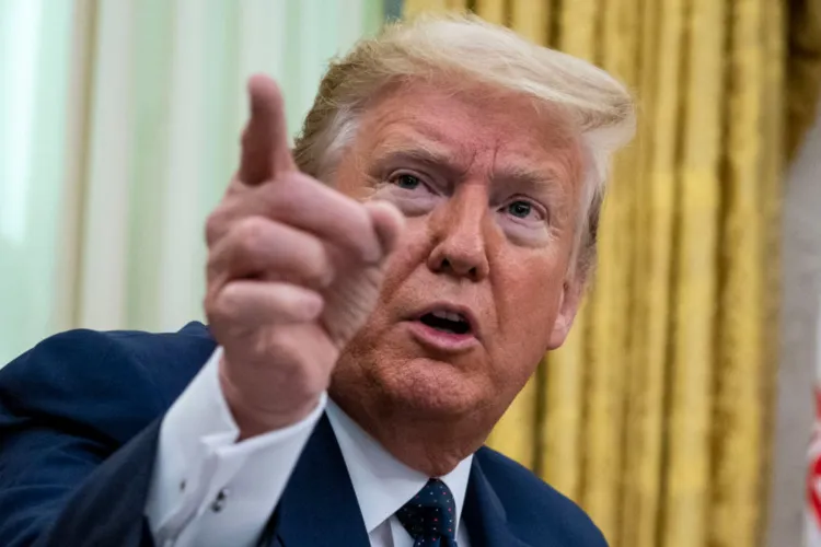 Donald Trump lovește direct România. Decizia care va afecta chiar românii care apreciază SUA