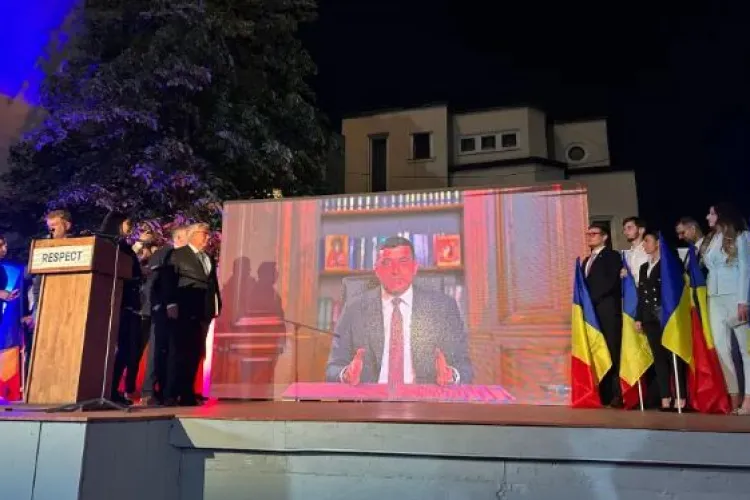 ULUITOR! George Simion nu a dat declarații la închiderea urnelor. A fost înlocuit cu un ecran pe care s-a difuzat un mesaj înregistrat