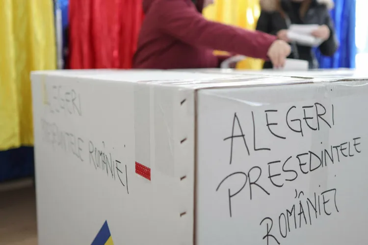 Alegeri Prezidențiale Cluj 2025: S-au deschis secțiile de votare la Cluj. Clujenii au început să voteze. Peste 600.000 de alegători sunt așteptați la urne