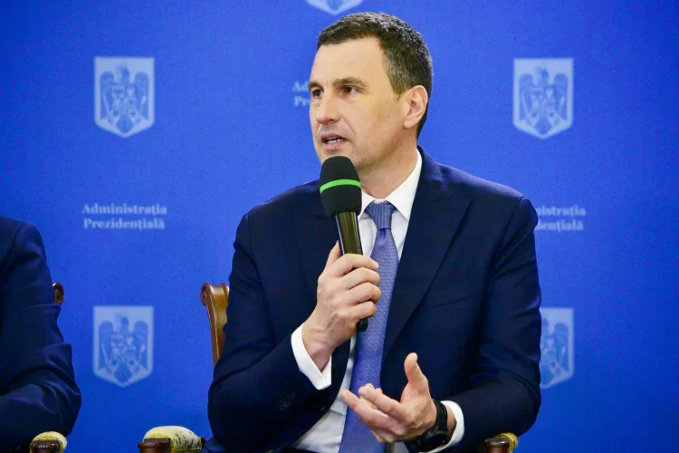 Mesaj dur de la ministrul finanțelor! Economia României urmează să cadă: „Dacă instabilitatea politică continuă, riscul crește”