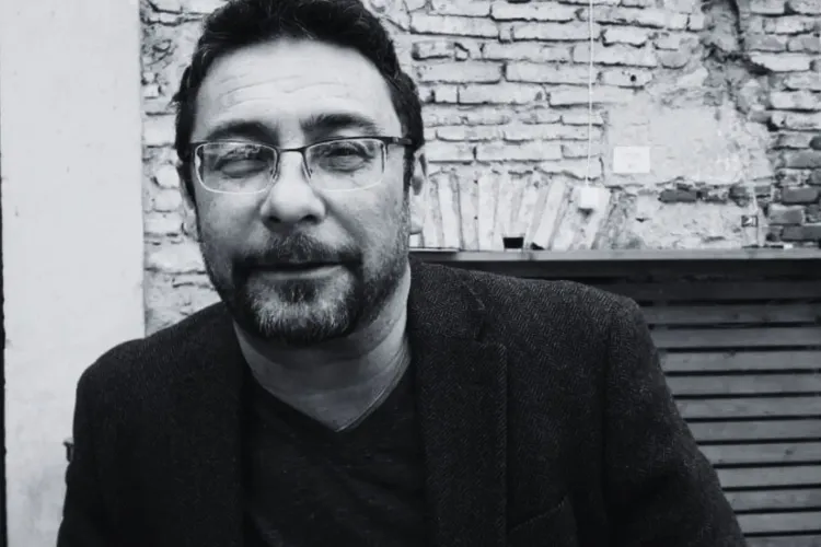 S-a stins din viață Alin Fumurescu, jurnalistul strălucit devenit profesor în SUA. O pierdere grea pentru Cluj și lumea academică