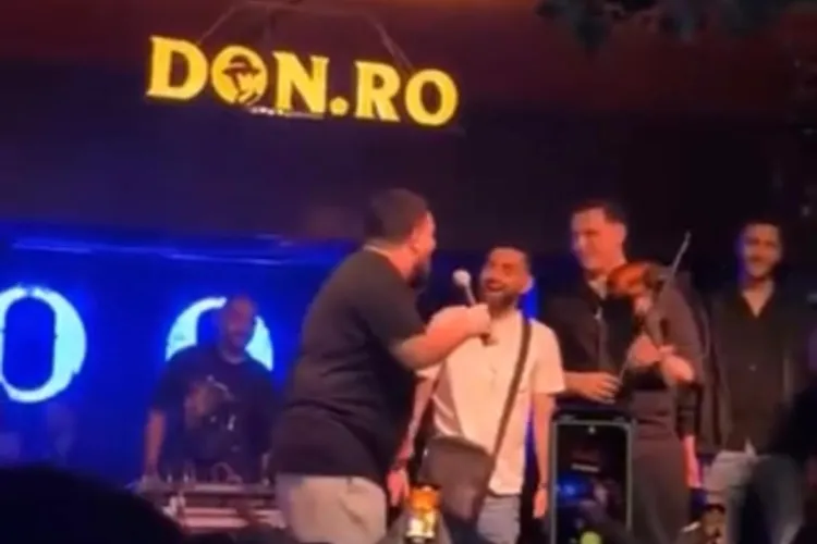 Situație neașteptată într-un club din Cluj! Tzancă Uraganu a încercat să cânte o manea pentru Simion. Ce au făcut clujenii VIDEO