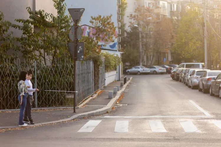 Cluj-Napoca va avea o aplicație mobilă prin care persoanele nevăzătoare pot apela la un voluntar care să le însoțească. Detalii despre aplicația SeeYou