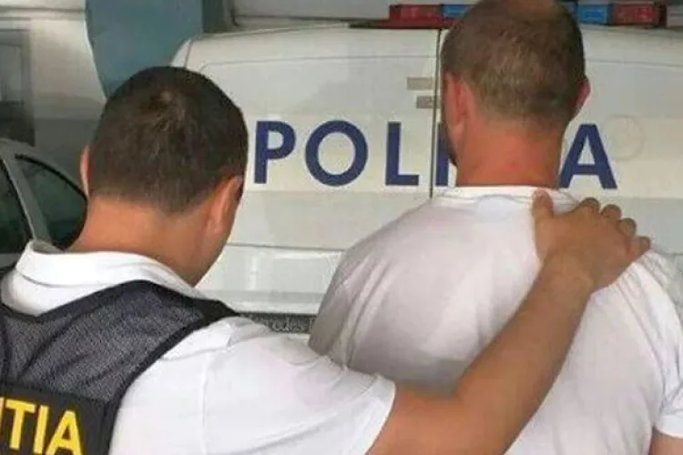 Scandal cu pumni și victime în fața unui fast-food: Un bărbat de 30 de ani, reținut după ce a agresat doi concetățeni