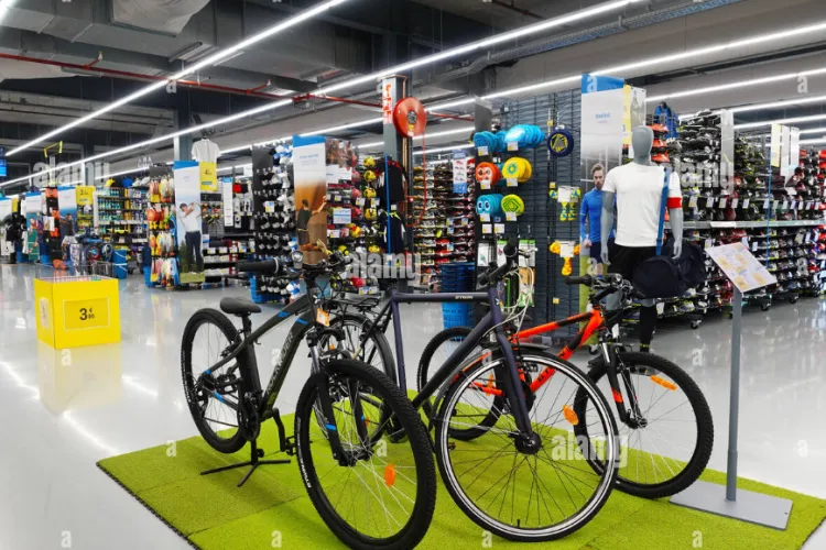 Un uriaș lanț de magazine mondial, care există și la Cluj, amendat pentru un motiv ciudat: La ce a folosit imaginile de pe camerele de supraveghere