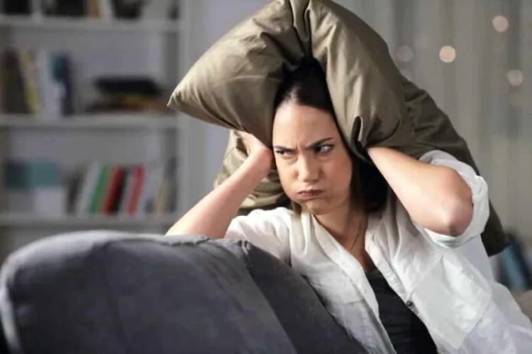 VIDEO Locuitorii din Florești, terorizați de o ALARMĂ sinistră! N-au închis un ochi toată noaptea. Nici poliția n-a găsit soluții: „Ne-a înnebunit”