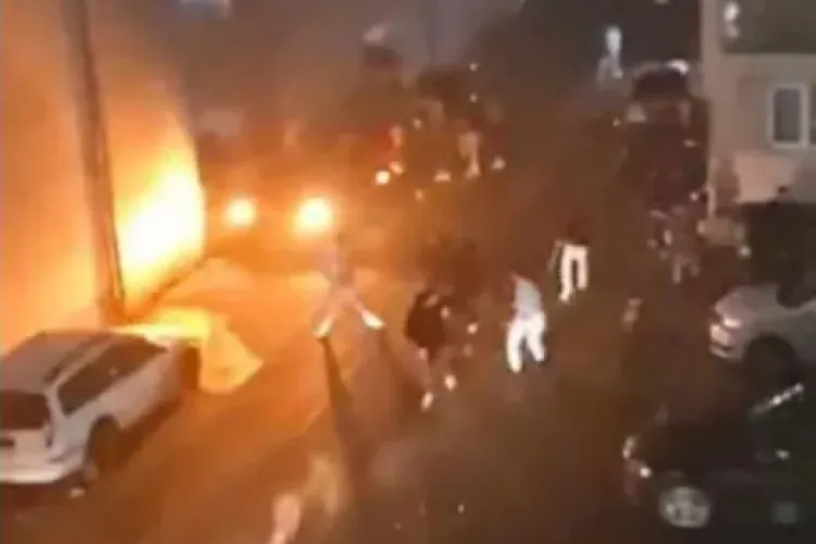 Bătaie în stil mafiot la Cluj: 10 indivizi periculoși au atacat cu pumnii și picioarele două persoane în Baciu. Victimele n-au avut nicio șansă!