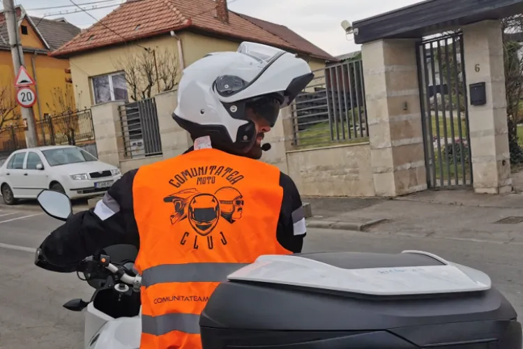 Motocicliștii clujeni, un adevărat exemplu! Comunitatea moto din Cluj vine în ajutorul clujenilor care rămân fără apă 3 zile, din cauza întreruperilor