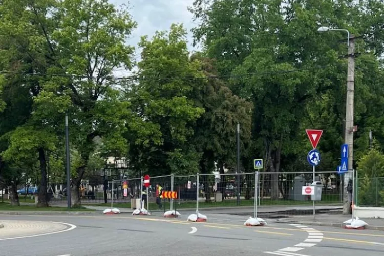 Atenție, șoferi! Se închide circulația în Piața 14 Iulie din cartierul Grigorescu pentru lucrări ample! Sunt anunțate măsuri noi de circulație