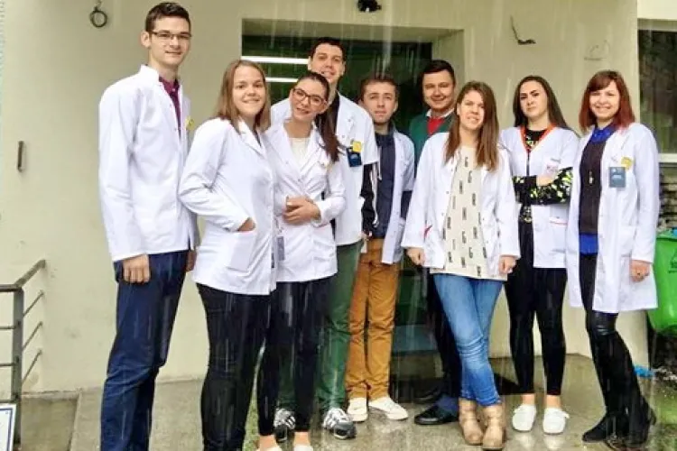 Ești curios să afli cum e să fii student la Universitatea de Medicină și Farmacie Cluj? Poți să vezi cu ochii tăi săptămâna viitoare