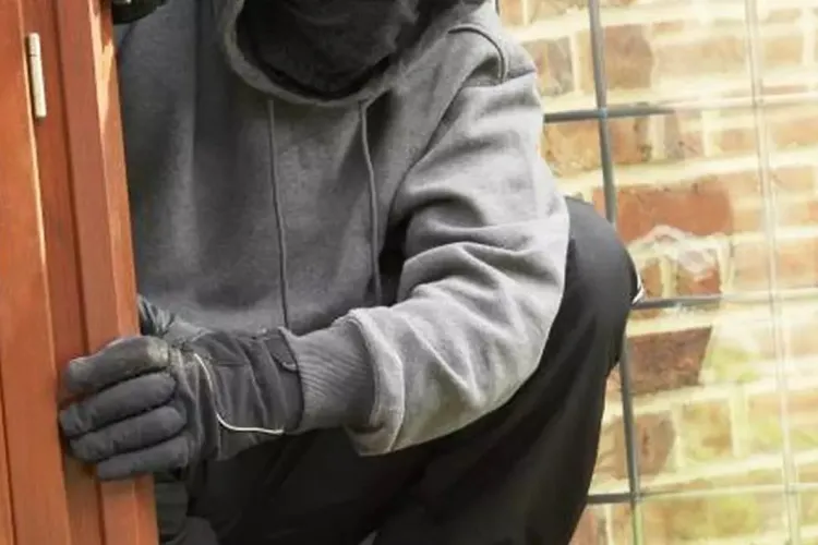 Clujeni, aveți mare grijă! Niște indivizi dubioși se plimbă prin Cluj și își caută „ținte ușoare”. Au făcut deja victime: „Ne-au furat o comandă!”