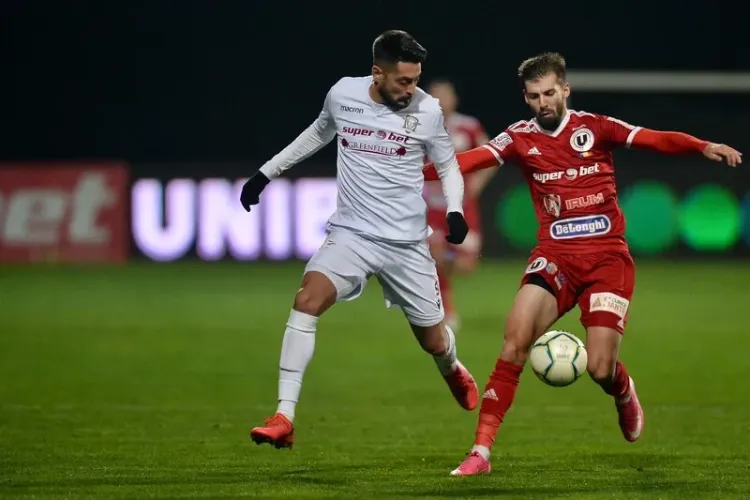 Federația Română de Fotbal nu iartă nimic: Ce sancțiuni trebuie aplicate în meciul Rapid - UNIVERSITATEA CLUJ