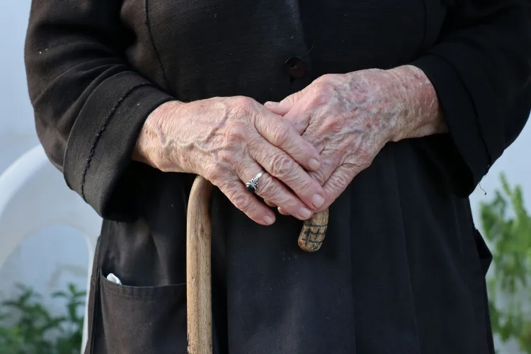 Pensionarea la 70 de ani - o măsură controversată adoptată într-un stat european: „Vor pierde dreptul la o viață demnă de senior”