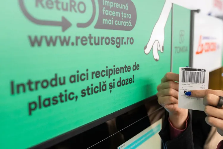 Clienți revoltați pe două lanțuri comerciale din Cluj-Napoca. Aparatele de colectare nu merg, vânzătorii dau din umeri: „Nu se poate așa ceva!”