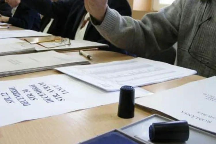 Tentativă de fraudă la o secție din Cluj! Cum a încercat o femeie de 41 de ani să voteze de două ori la o secție din Câmpia Turzii