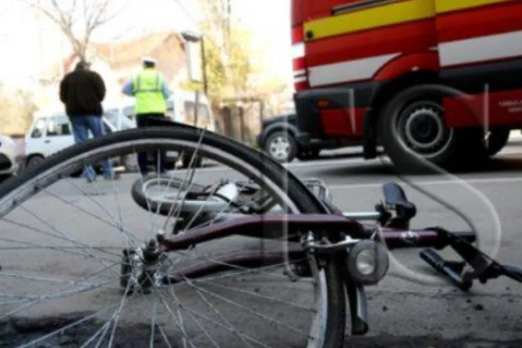 Tragedie în plină zi la Cluj: Un biciclist a căzut secerat pe o stradă intens circulată după ce a făcut stop cardio-respirator