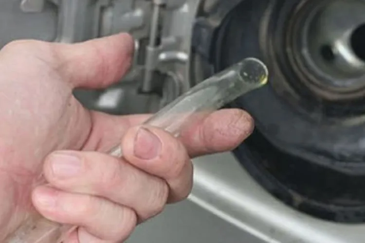 Hoții de motorină dau iama în Cluj-Napoca! Șoferii dintr-o zonă cunoscută a orașului s-au trezit cu rezervoarele goale peste noapte