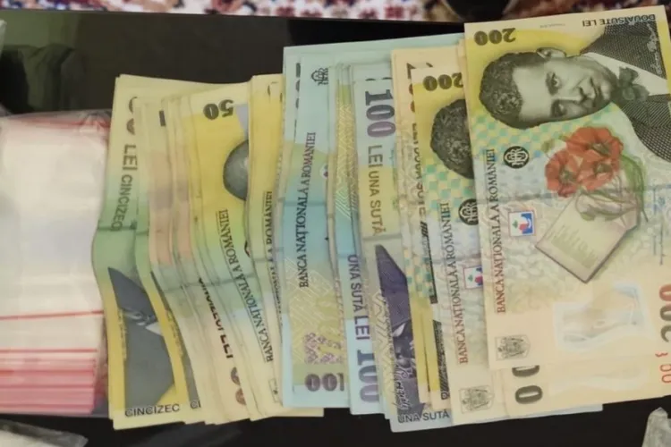 Substanțe interzise de mare risc, vândute în Cluj pentru sute de lei! Trei traficanți prinși cu o cantitate enormă de „marfă” și arestați FOTO/VIDEO