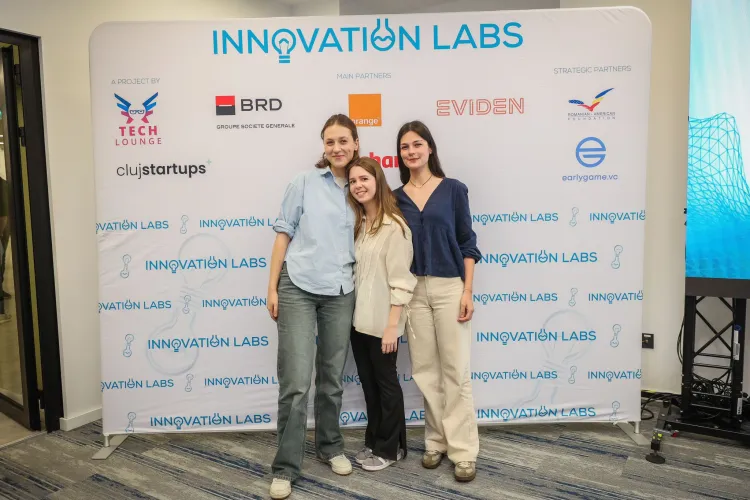 Revoluție medicală la Cluj-Napoca! Trei studente de la UMF au creat o aplicație care schimbă viața pacienților cu boli cronice