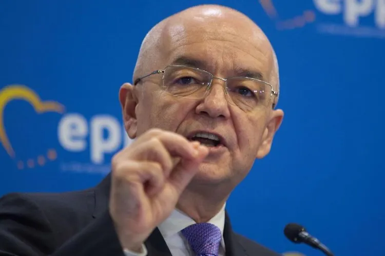 Emil Boc anunță sprijin de milioane de lei pentru familiile cu membri cu dizabilități: „Nu este doar un gest, este o datorie” VIDEO