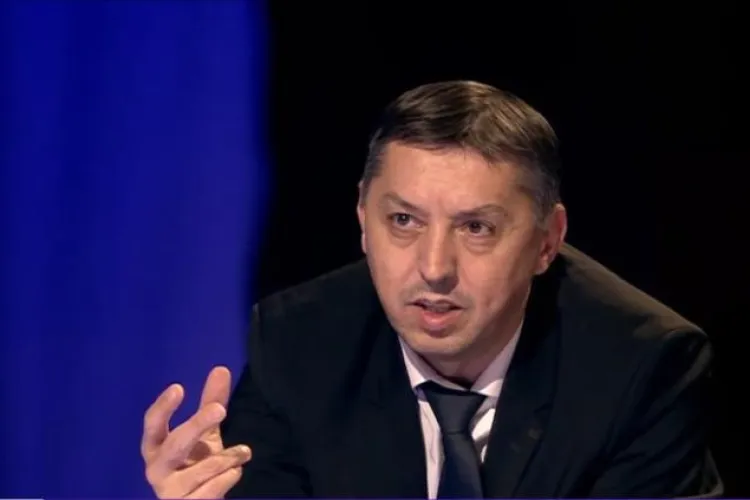 Se anunță mai multe ore pentru profesori? Ministrul Educației, Daniel David, anunț de ultim moment: „Hai să vedem dacă va fi cazul” 