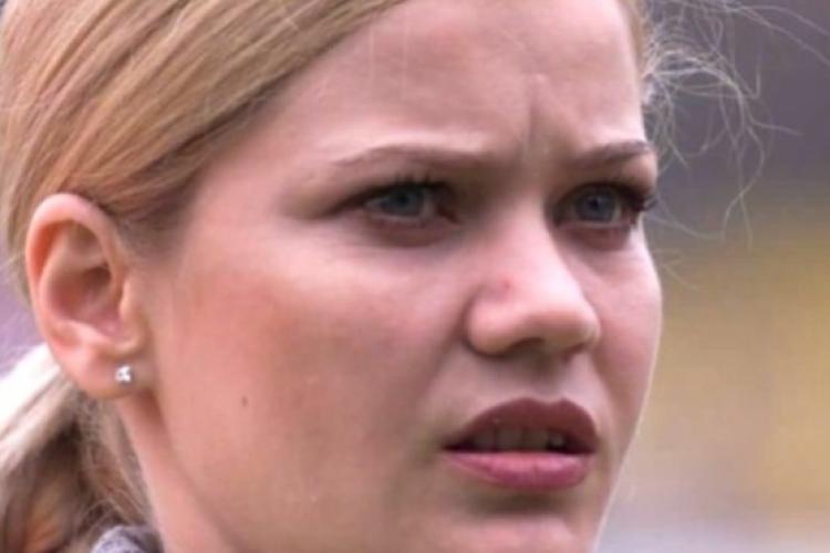 Cum arăta acum 25 de ani clujeanca Ioana Cosma, cea care a devenit prima femeie comentator de fotbal. Imagini senzaționale din vremurile bune FOTO