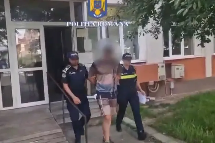 VIDEO Un tânăr a „rupt” Codul Rutier la Cluj:  Beat și cu permisul suspendat a intrat cu mașina într-un gard și într-un stâlp de curent. Apoi a fugit