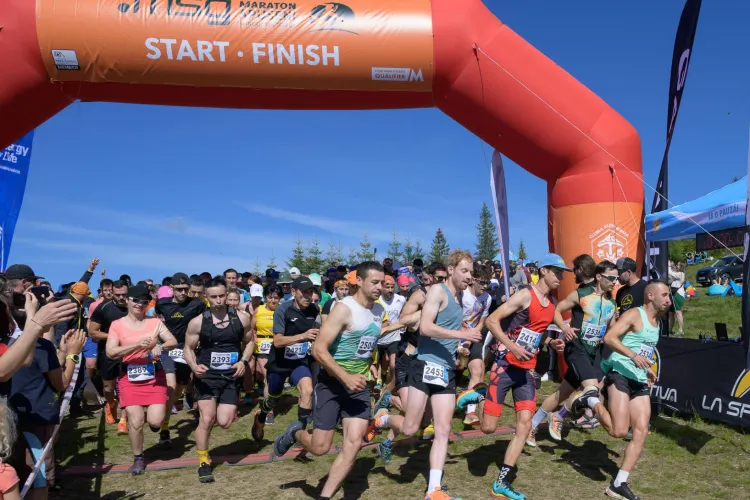 Premieră istorică la msg Maraton Apuseni: Prima persoană cu dizabilitate motorie la start, în cea mai mare cursă montană din Transilvania