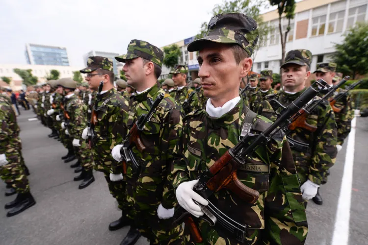 Se fac recrutări în armată la Centrul Militar Zonal Cluj: Cine sunt cei vizați să îmbrace uniforma militară ca ofițeri și subofițeri