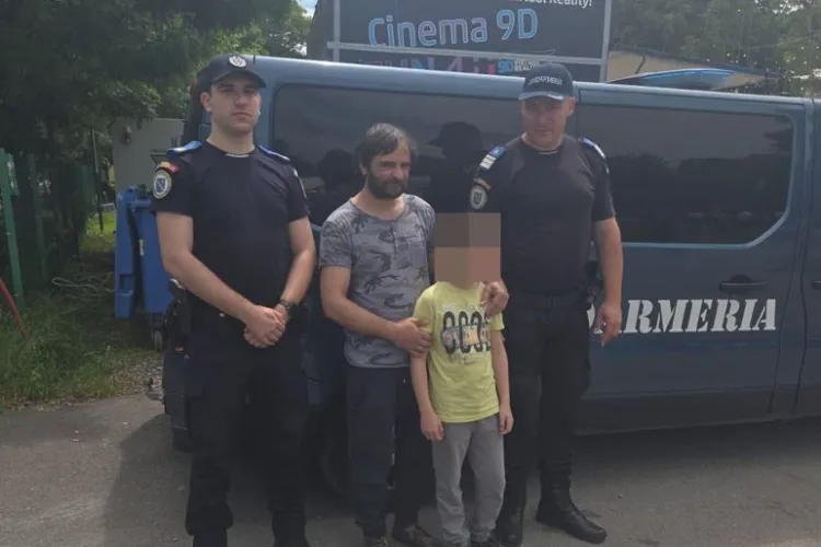Mobilizare rapidă a Jandarmeriei la Florești: un băiețel dispărut la marginea pădurii a fost găsit în doar 30 de minute FOTO