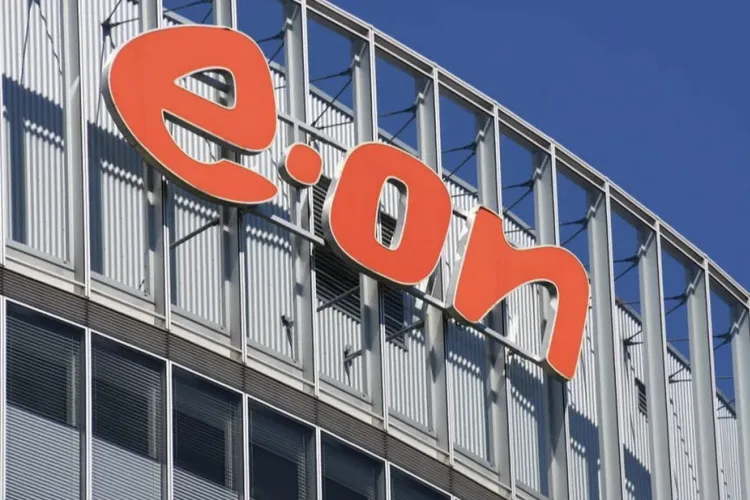 E.ON bate palma cu băncile! Credit gigant de aproape 5 miliarde de euro pentru a susține marea schimbare energetică