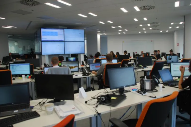 O companie mondială de IT cu sediul la Cluj a dat afară 1000 de oameni. Compania are și o scădere mare a profitului, iar datoriile au crescut